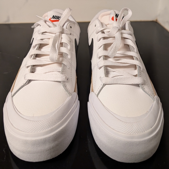 Nike Court Legacy Lift Platform Sneakers Size 7 MSRP $94.99 - Picture 3 of 11